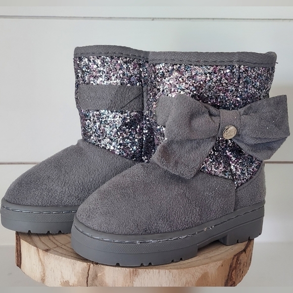 bebe Girls Winter Micro Suede Boots with Rhinestone Embellished Logo & Bow - Picture 1 of 6